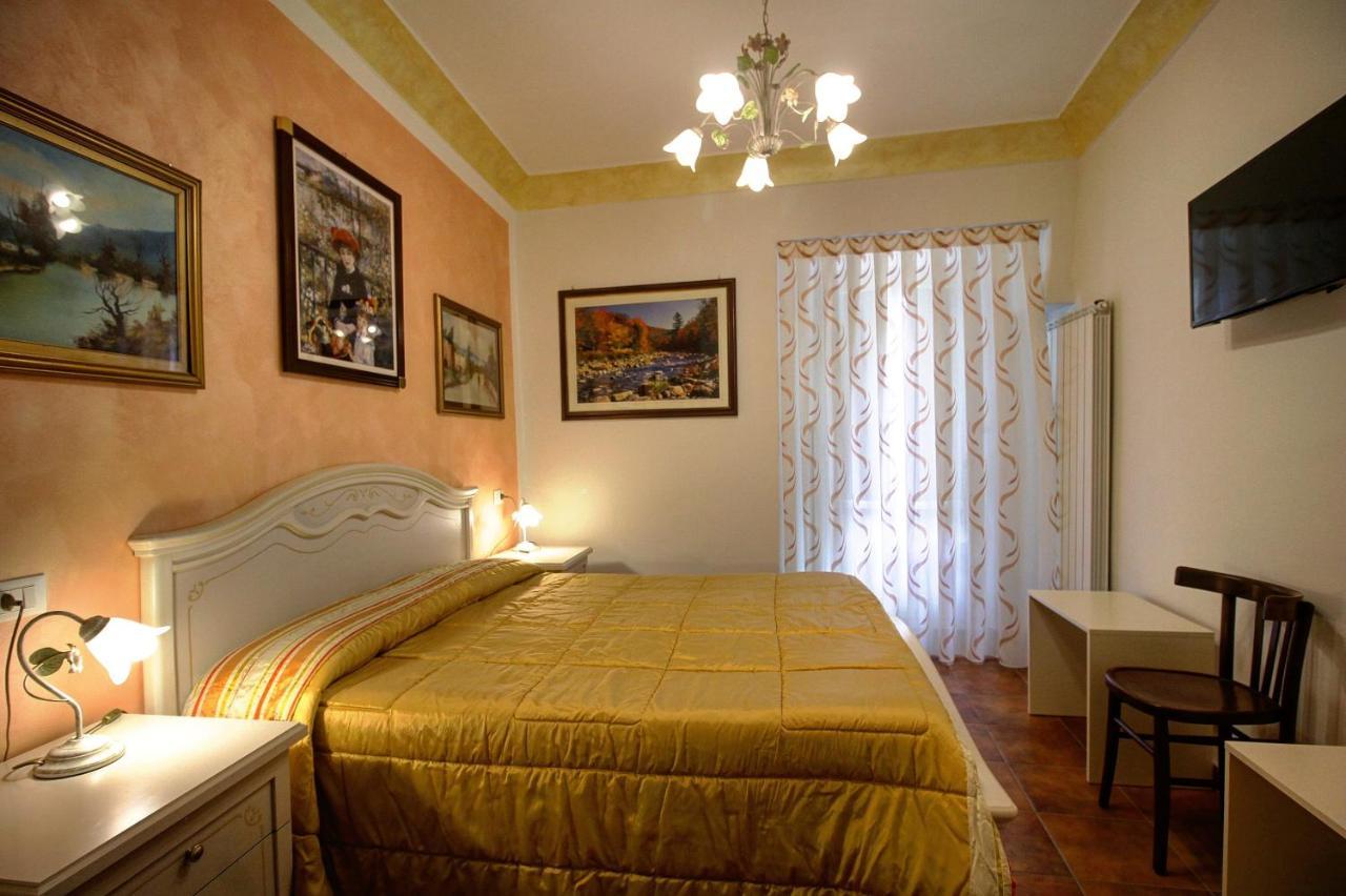 B&B In Centro A Pacentro ภายนอก รูปภาพ